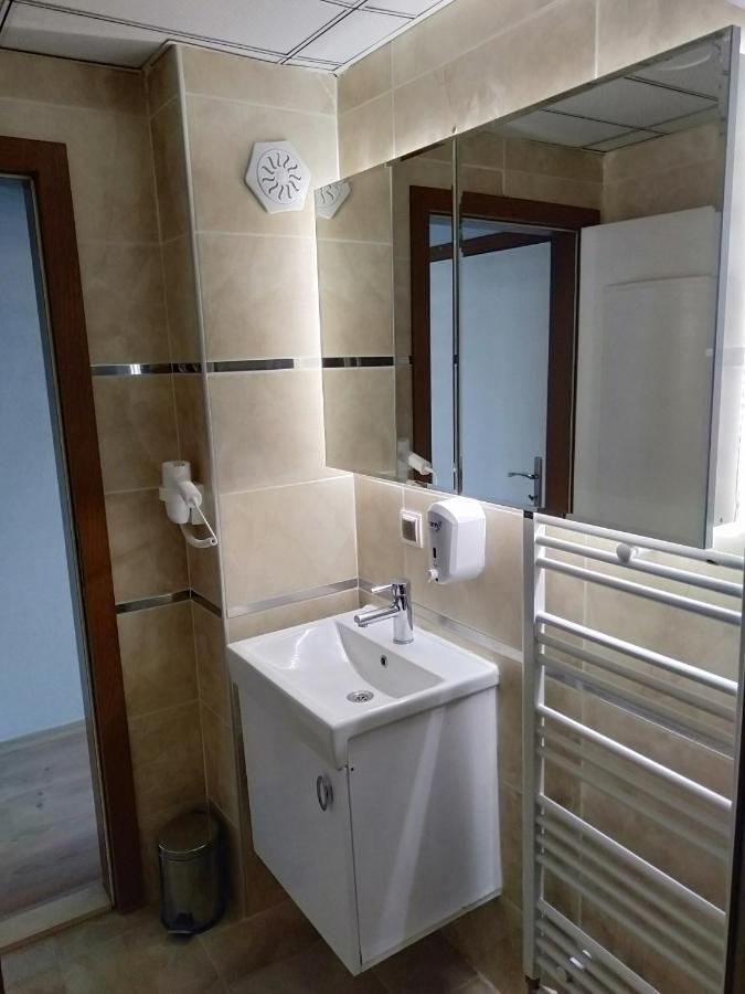 Kb Apart Otel Talas Exteriér fotografie
